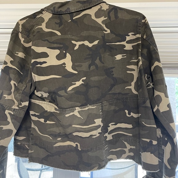 Charlotte russe camo jacket - Picture 2 of 2